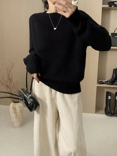 Seamless Crew Neck Sweater Women Loose Lazy Style Drop Shoulder Knitted Sweater  Thickened Woolen Sweater